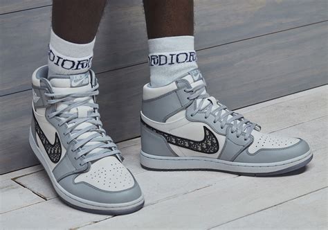 air force 1 dior vrai prix|air jordan 1 dior stockx.